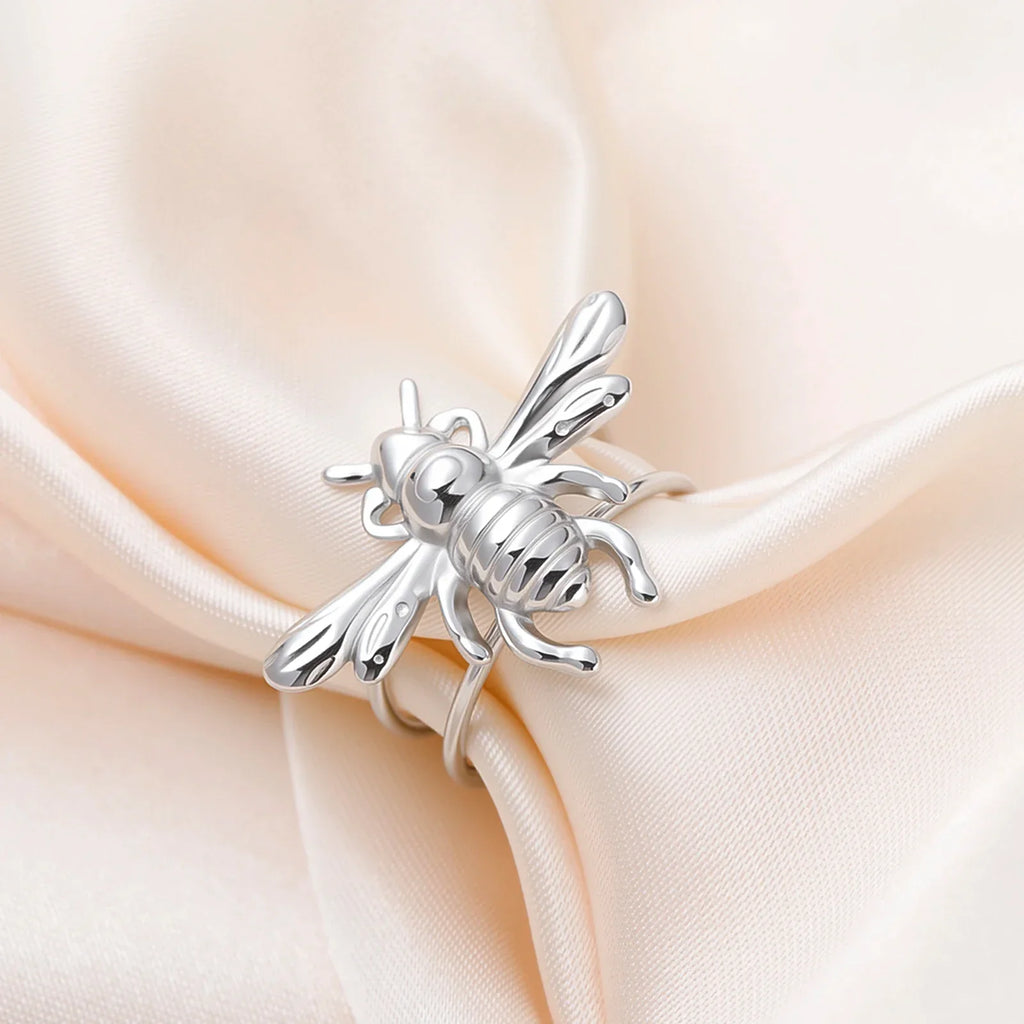 Bee ring for women, silver