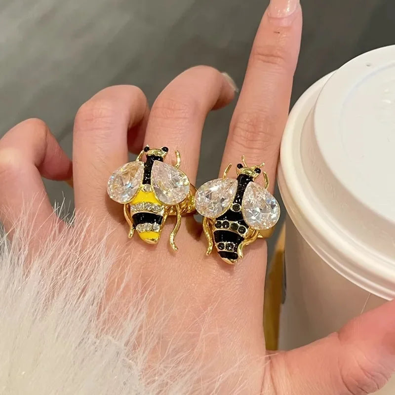 Yellow bee ring for women