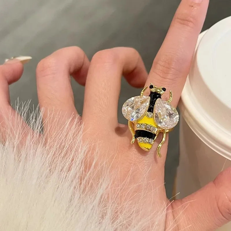 Yellow bee ring for women