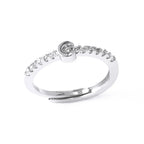Adjustable women's ring with initial letter