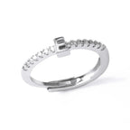 Adjustable women's ring with initial letter
