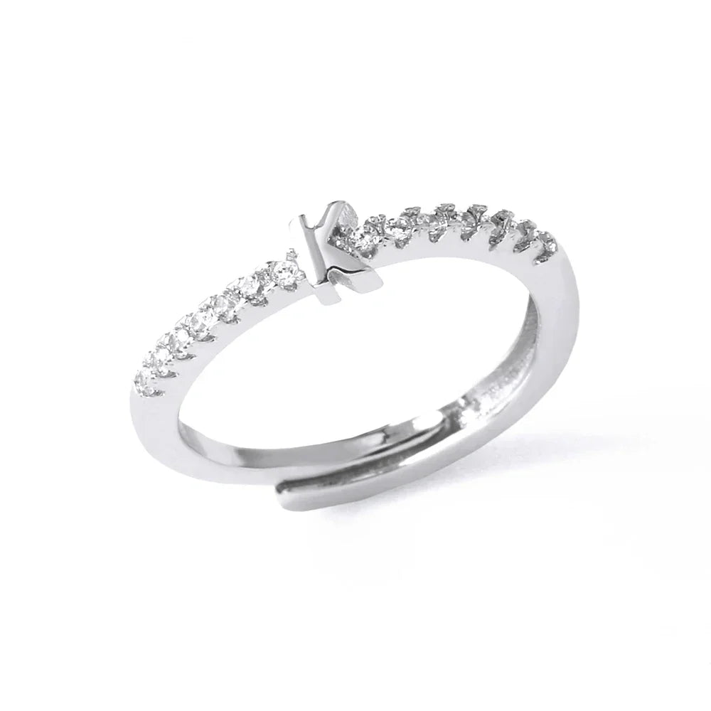 Adjustable women's ring with initial letter