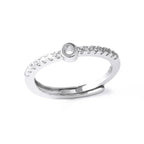 Adjustable women's ring with initial letter