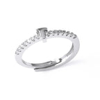Adjustable women's ring with initial letter