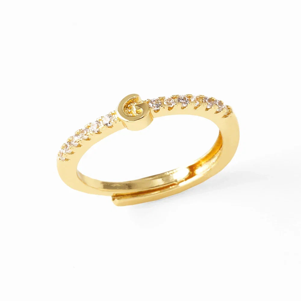 Adjustable women's ring with initial letter
