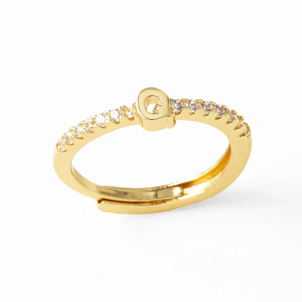 Adjustable women's ring with initial letter