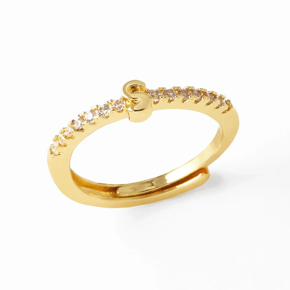 Adjustable women's ring with initial letter