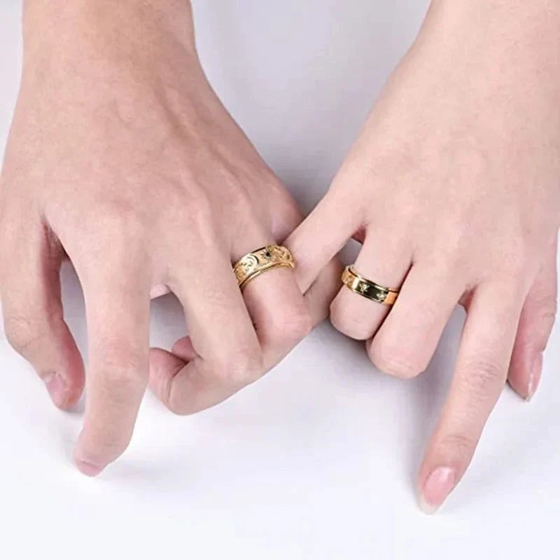 Anti-Stress Ring Band Spinning Moon and Sun gold