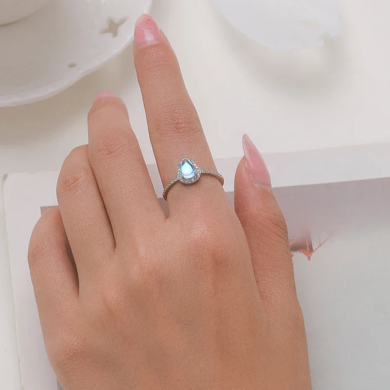 Ring Band with Zircon Moonstone