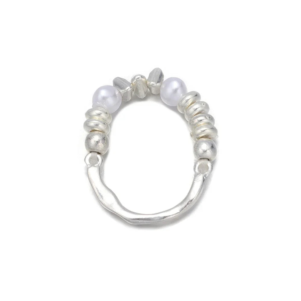 Elegant Pearl Ring Band