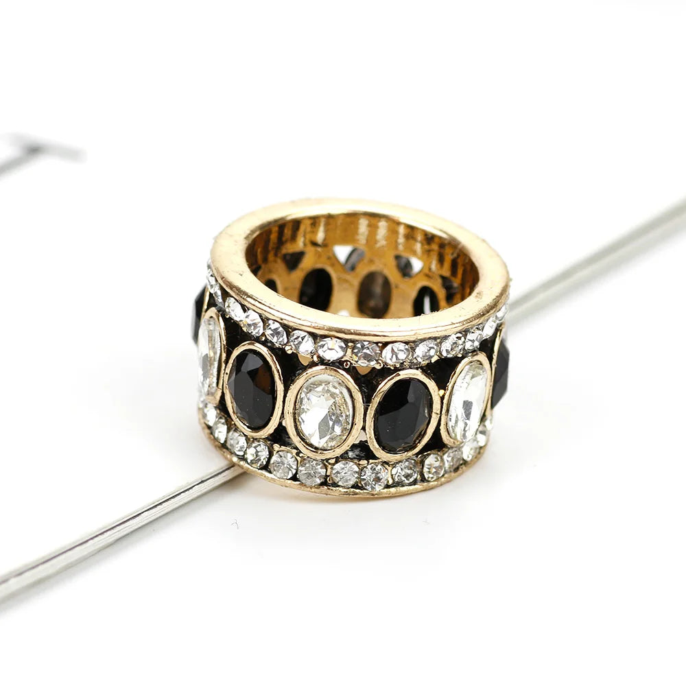 Ethnic Ring Band in Oriental Style black and white