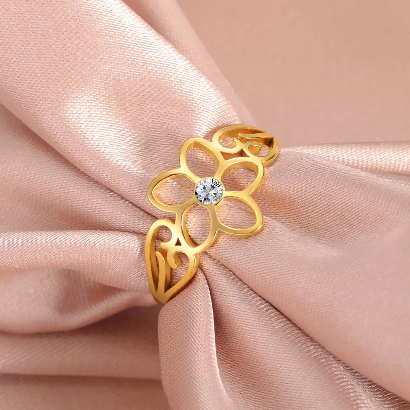 5-Petal Flower Ring Band with Gold Zircon