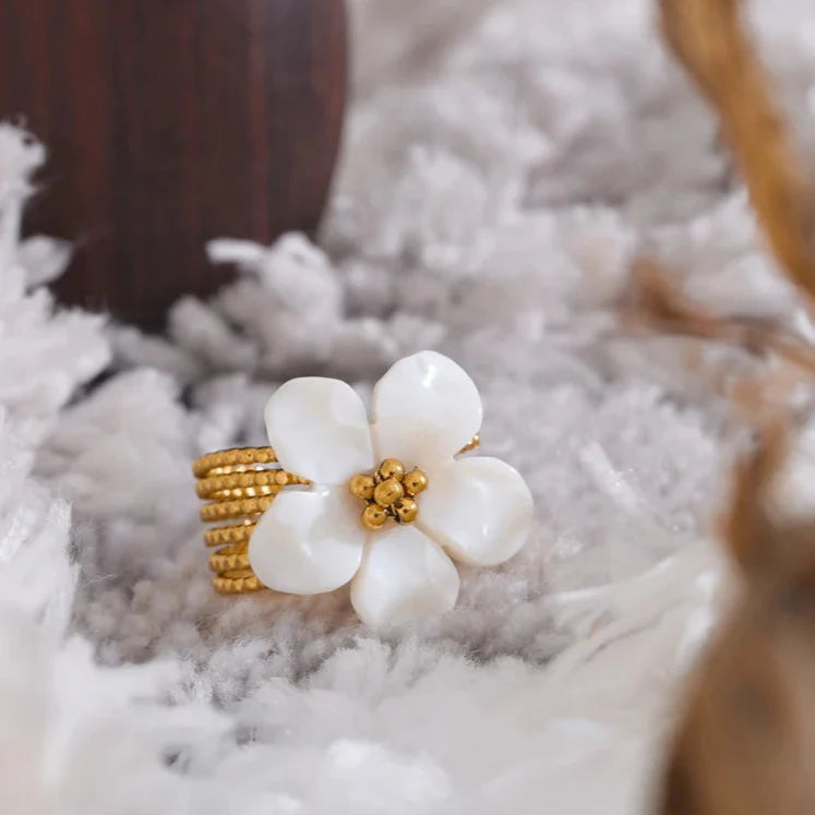 White Flower Ring Band