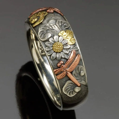 Vintage Style Flower Ring Band