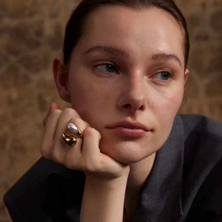 Ring Water Drop White Pearl Gold