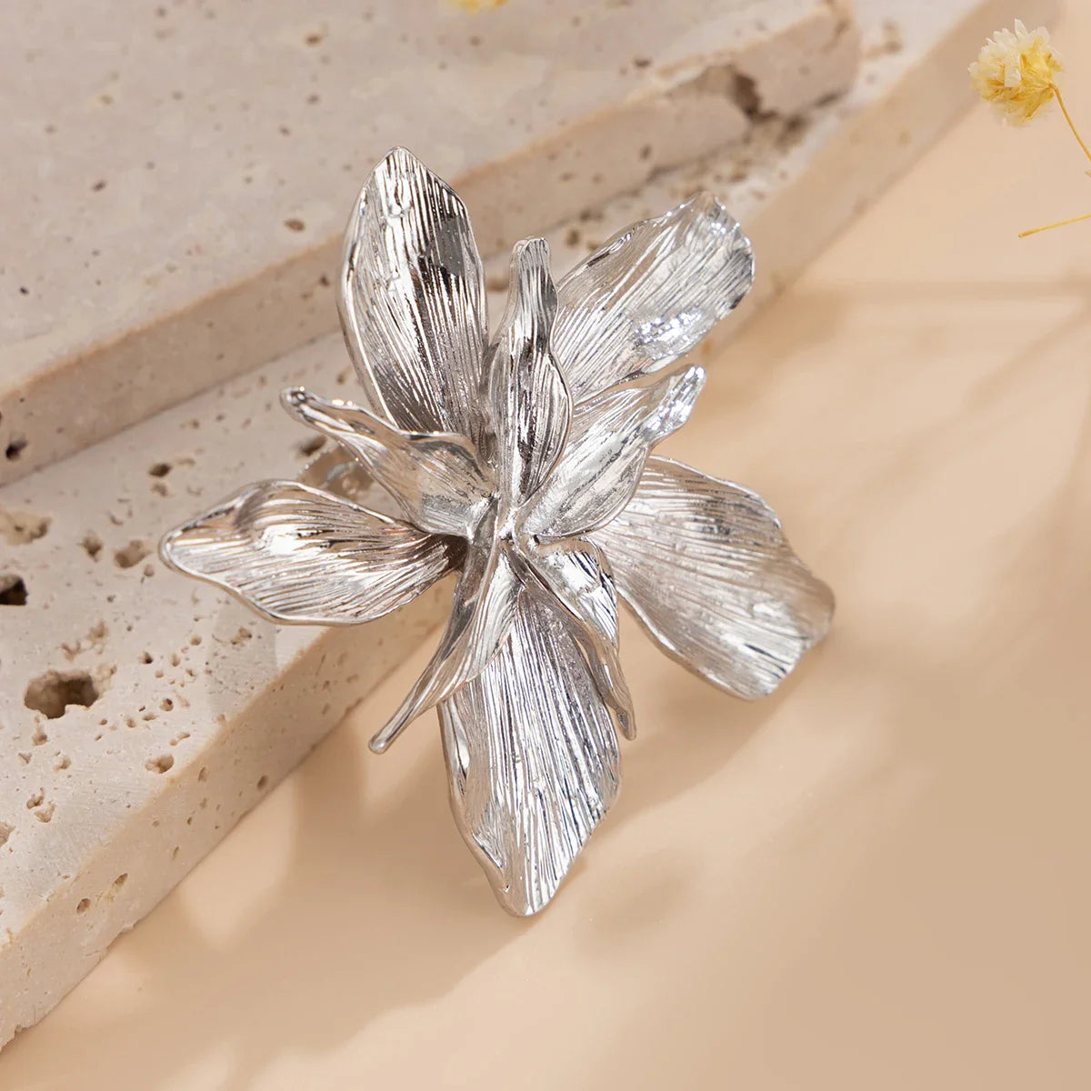 Ring Large Silver Flower Ring