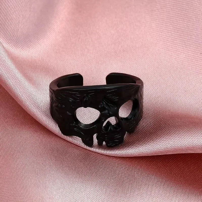 Black Skull Head Ring