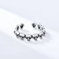 Skull Heads Ring Band