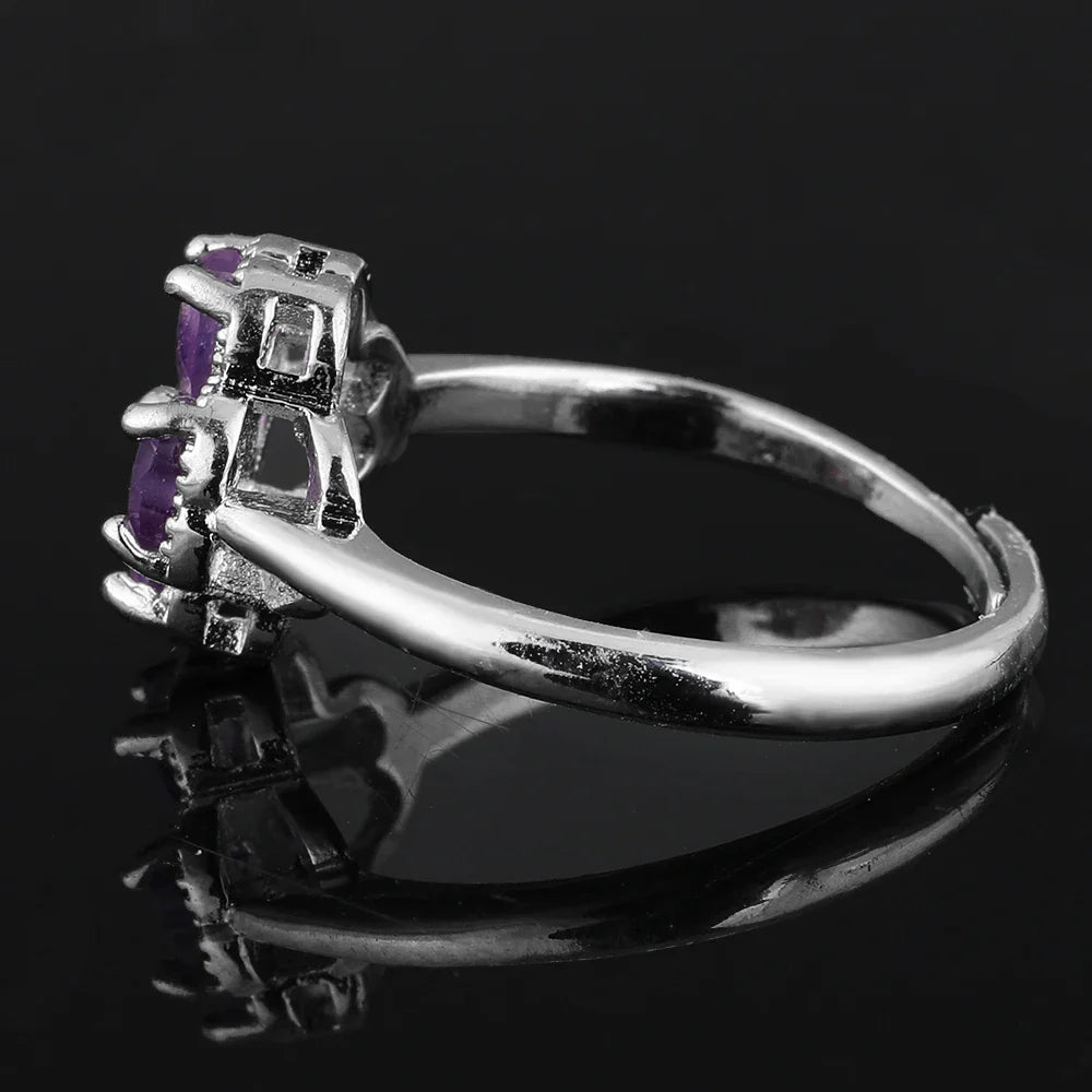 Ring with 4-Leaf Clover in Amethyst Stone