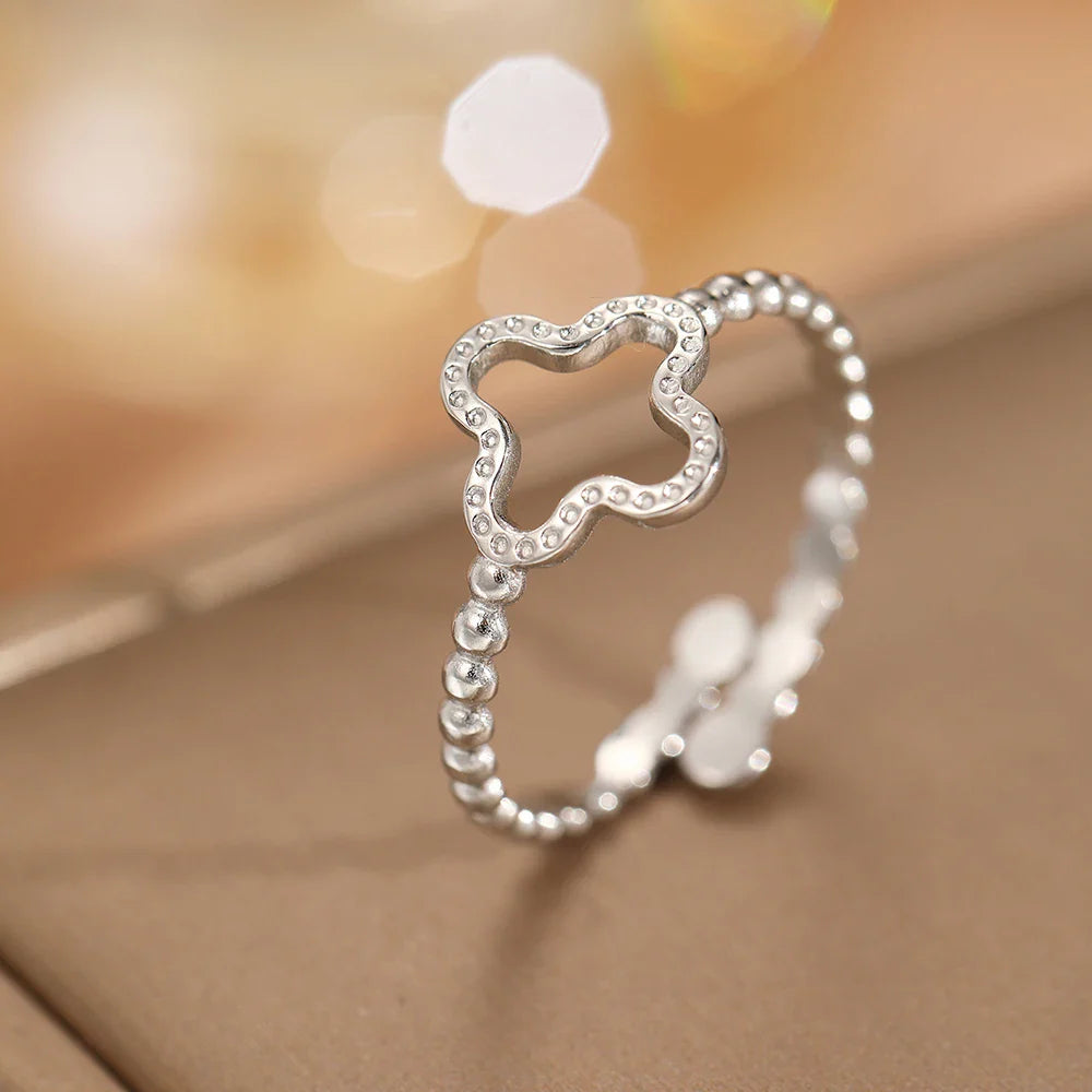 Ring with 4-Leaf Clover for Women silver