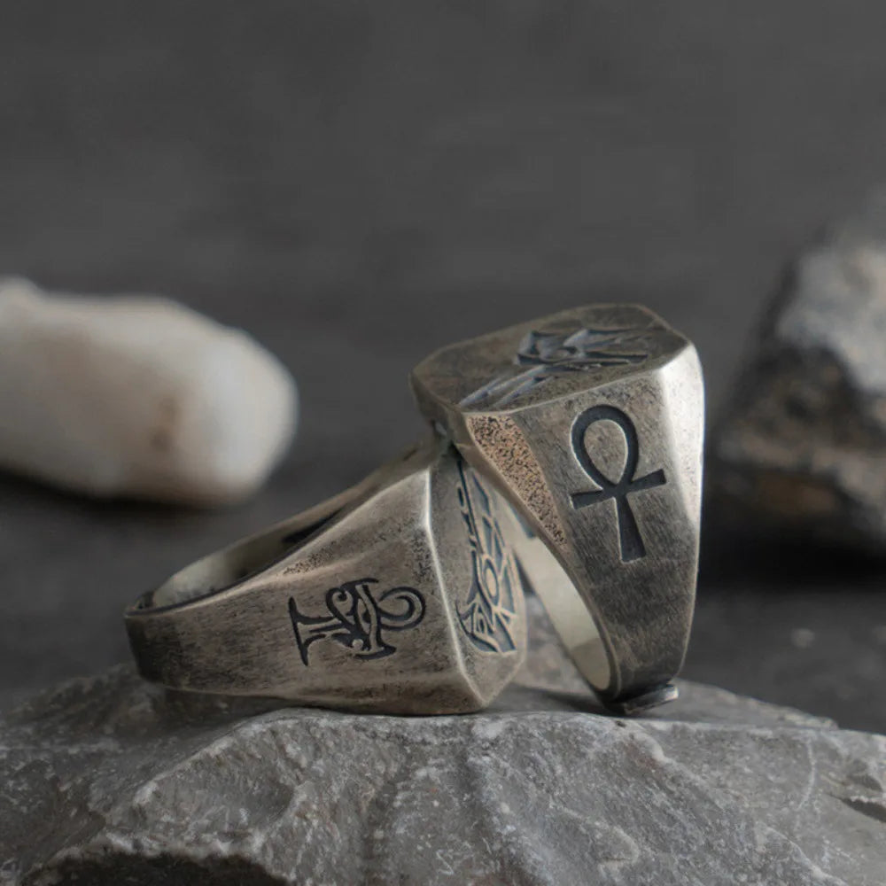 Square Ring in Egyptian Style
