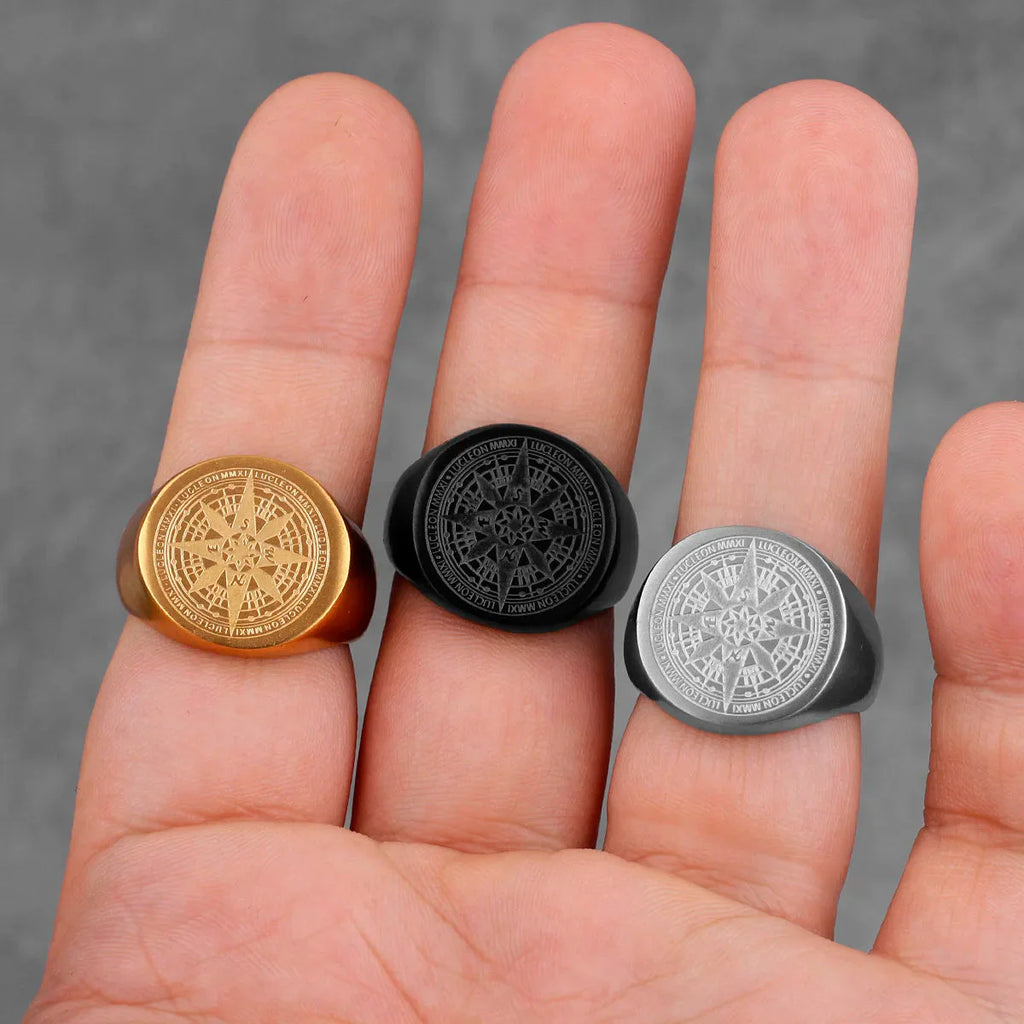 Compass Ring Signet Gold Wind Rose