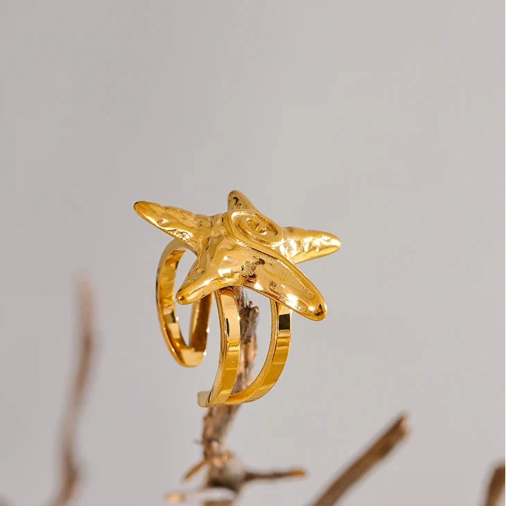 Gold-tone starfish seashell ring for women