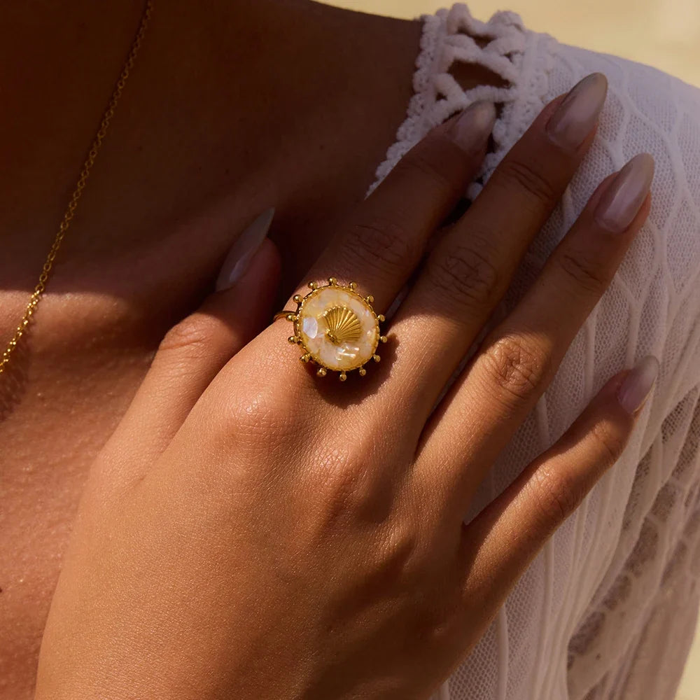 Round shell ring, boho style
