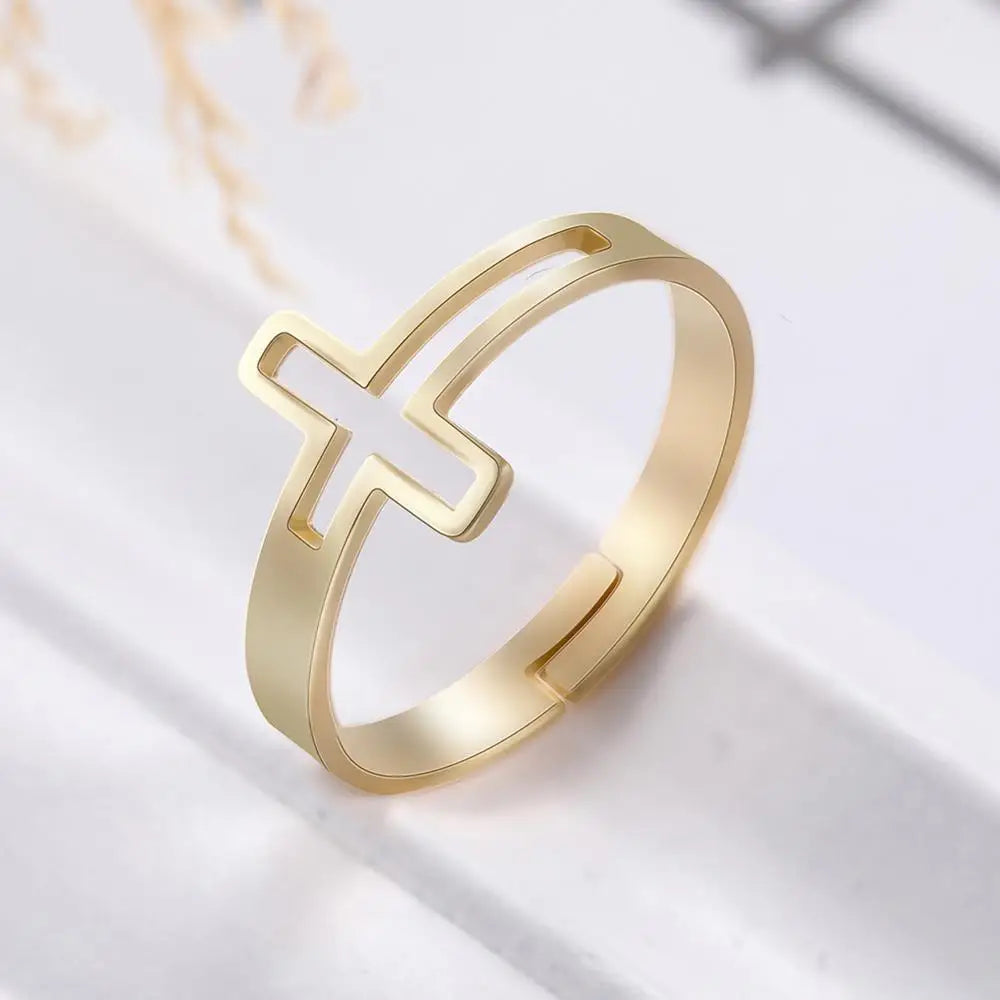 Discrete Cross Ring gold