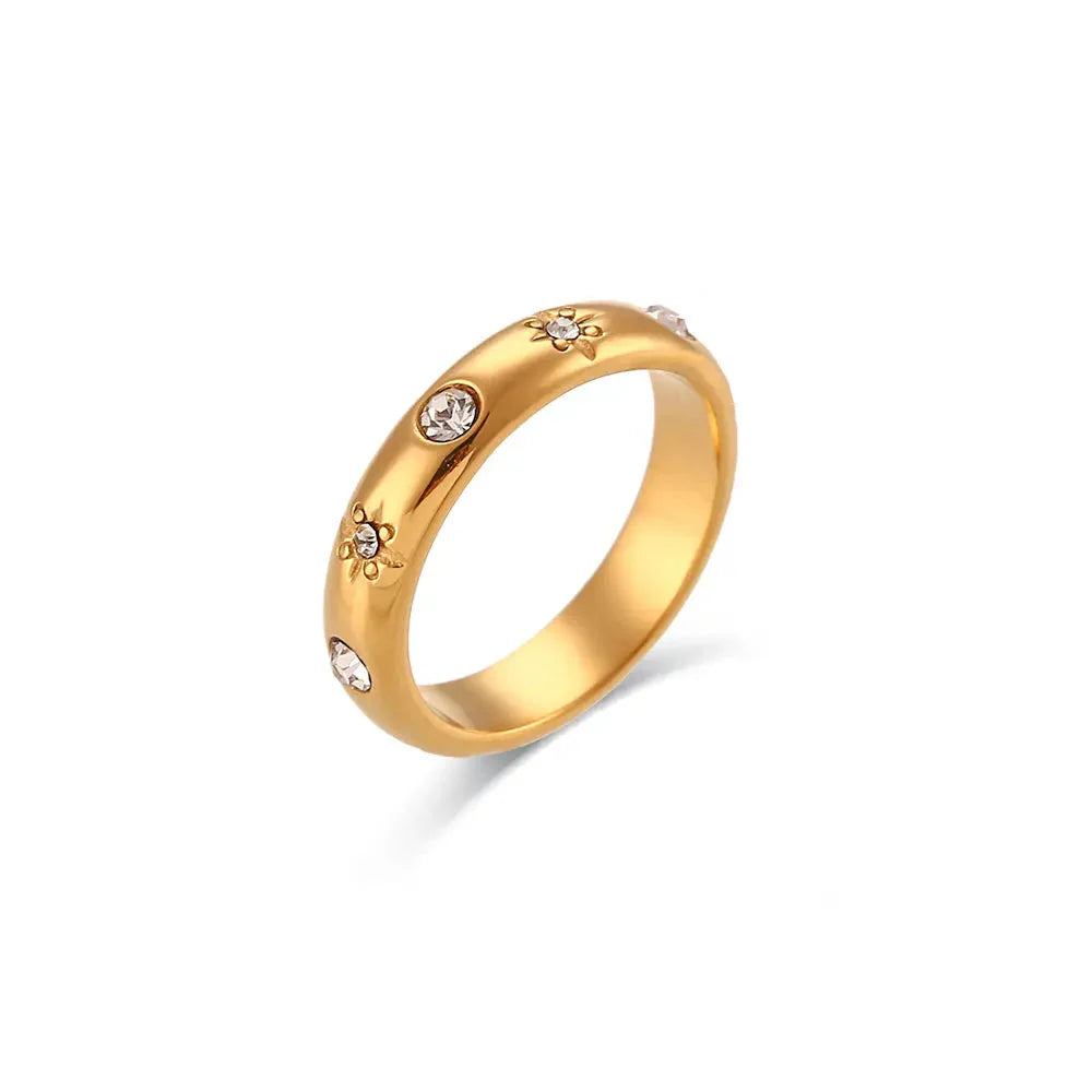 Stylish Ring with Pearls and Zircon 1