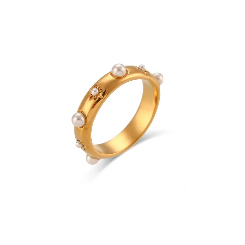Stylish Ring with Pearls and Zircon 2