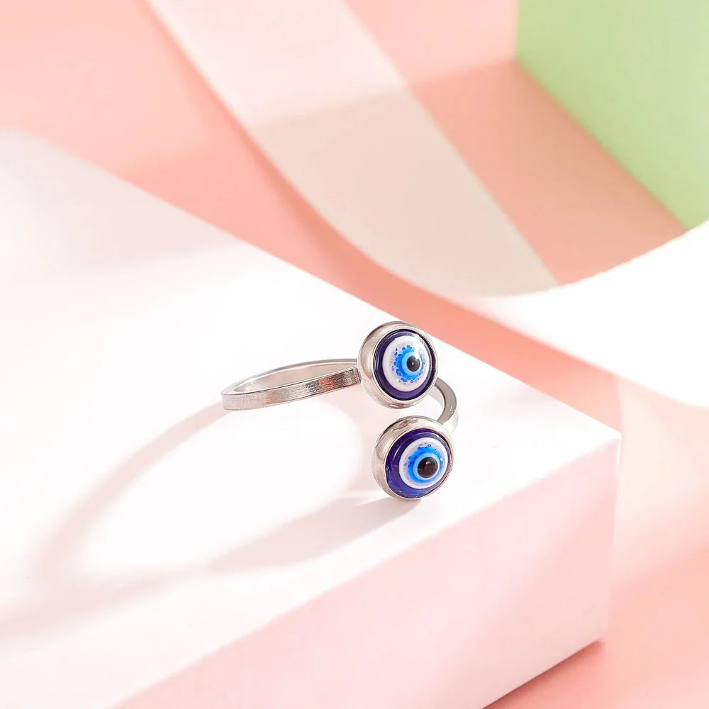 Elegant Turkish Ring Against the Evil Eye silver