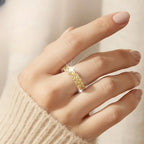 Full-circle shiny zircon ring