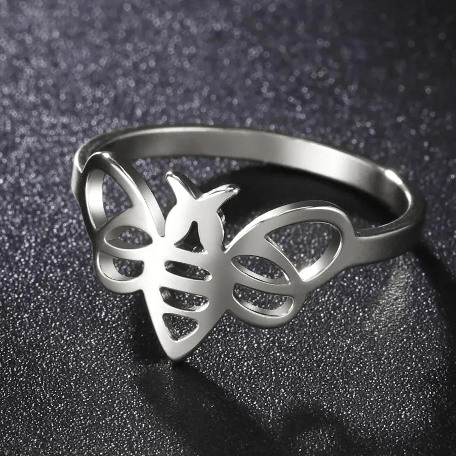 Women's bee ring in silver