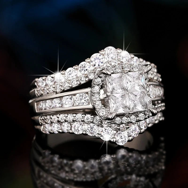 Women's cubic zirconia ring