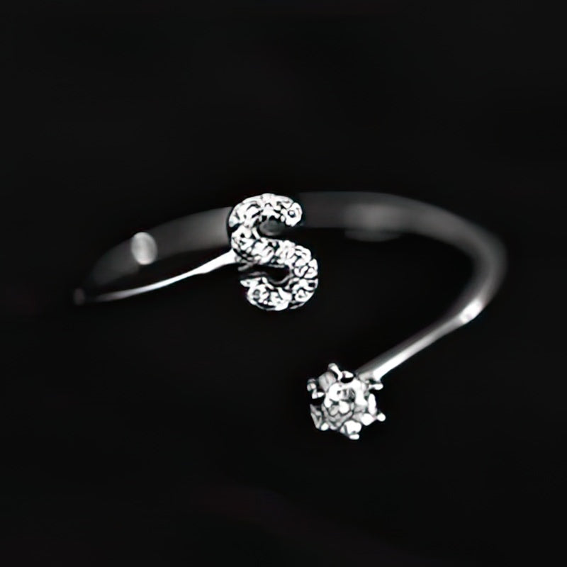 Women's initial ring - letter s