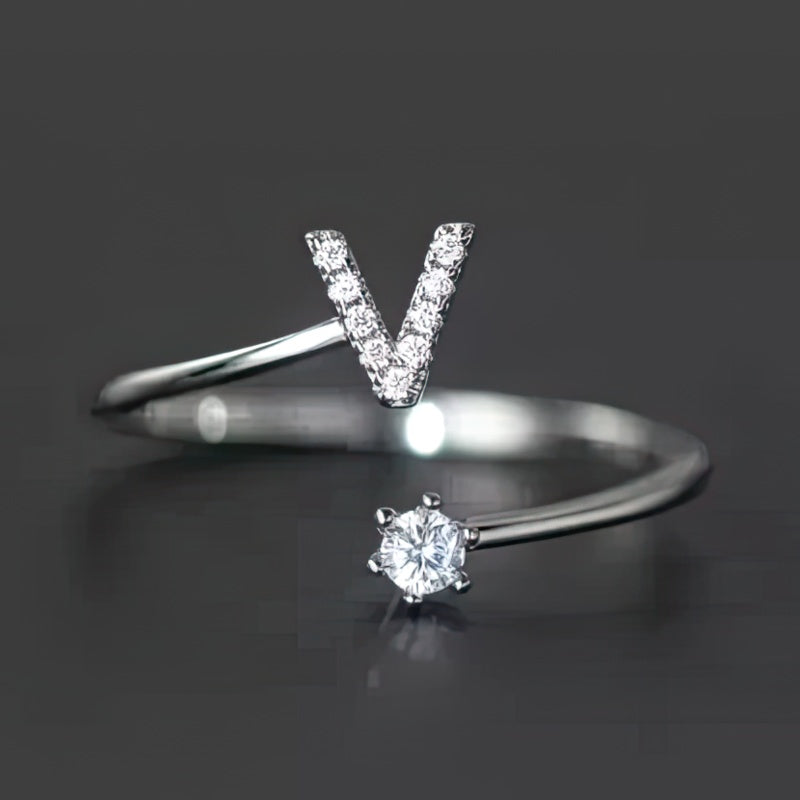 Women's initial ring - letter v