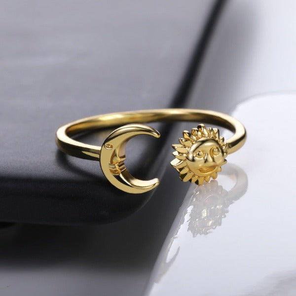 Moon Sun Stars Woman gold Ring