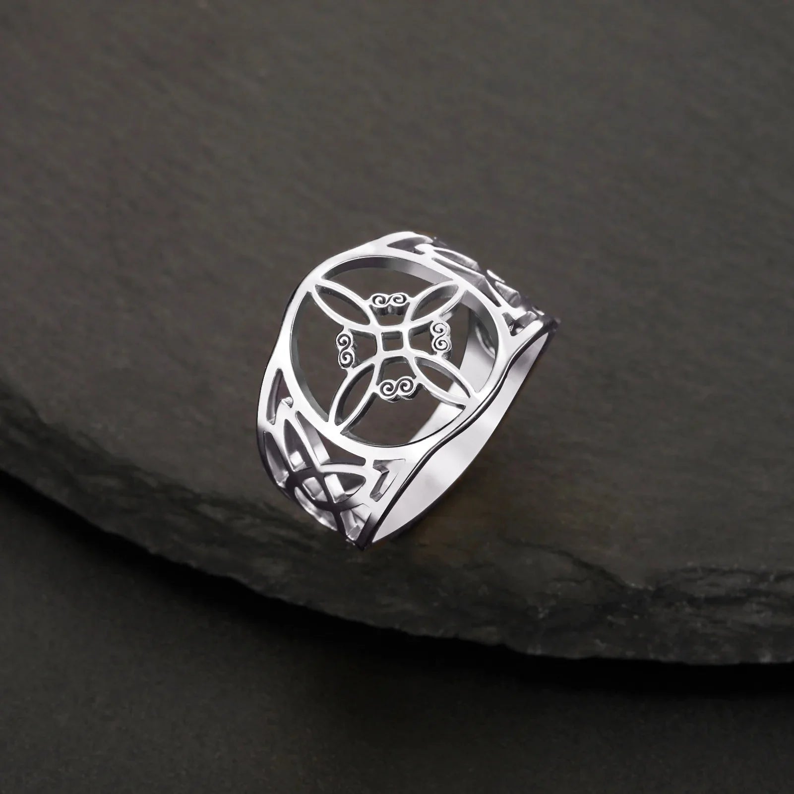 Witch's Knot Ring Women's Protection Wiccan Silver Ring