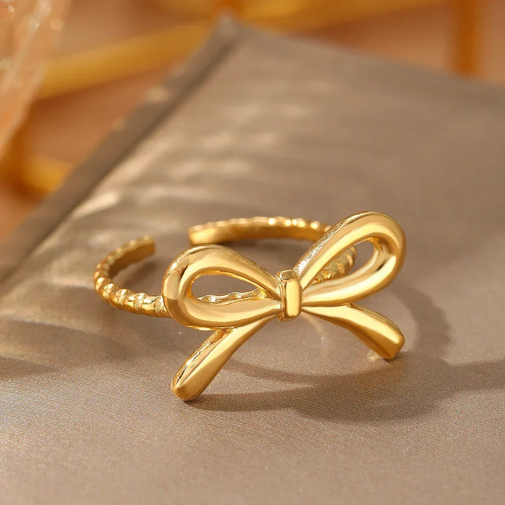 Bow ring for women, gold