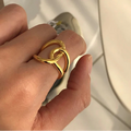 Original knot ring in gold