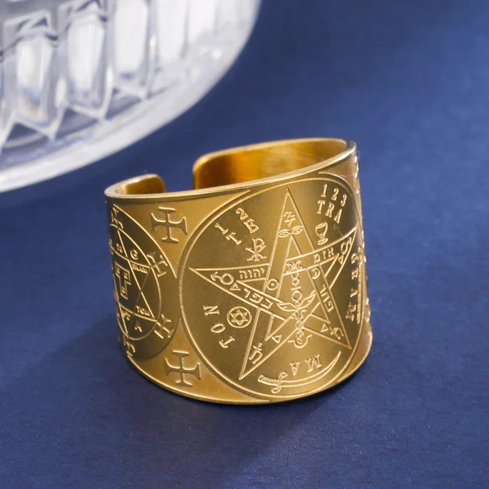 Pentagram Tetragram Witchcraft Sorcery Gold Ring