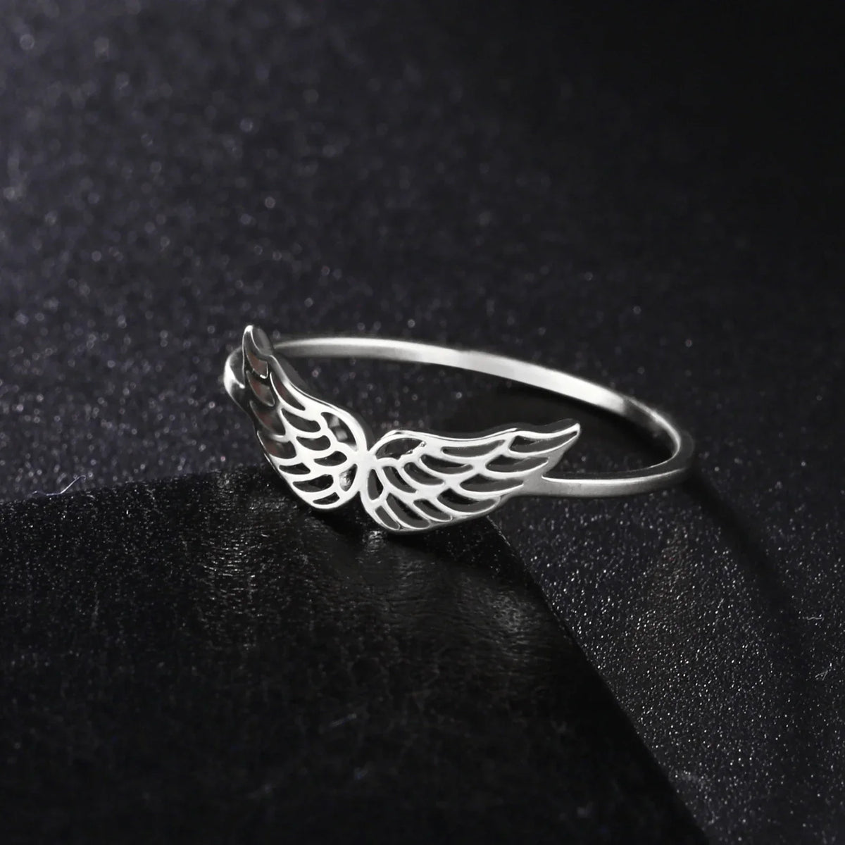 Women's angel wings ring silver