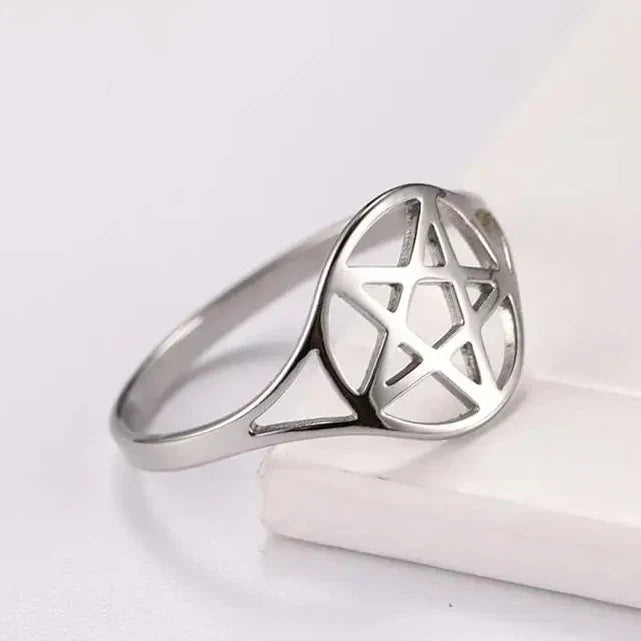 Hollow women’s ring with the Star of David, Jewish symbol, silver