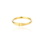 Women's initial ring i