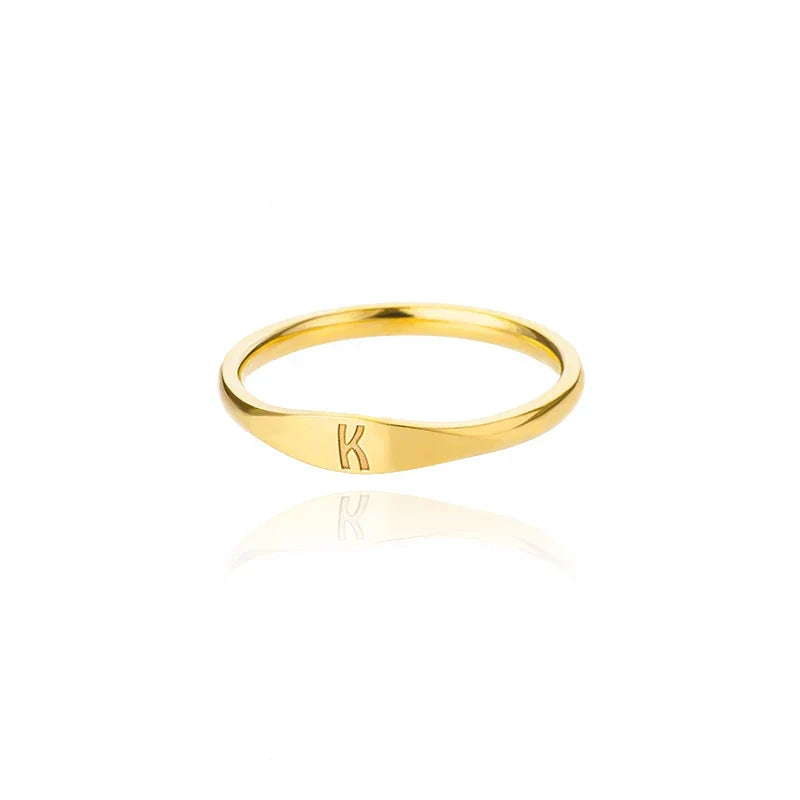 Women's initial ring k