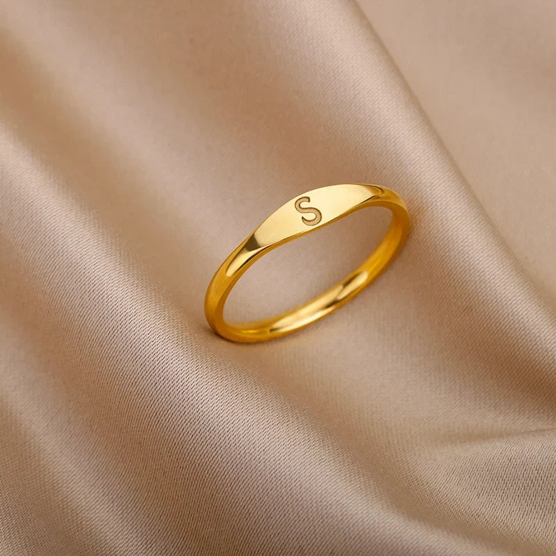 Women's initial ring