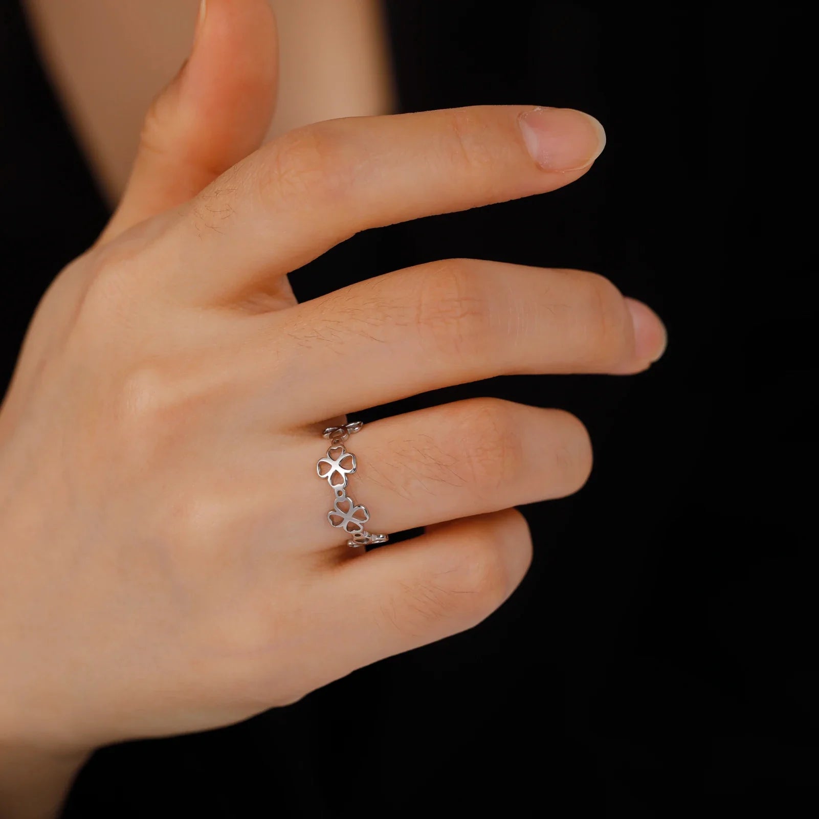Retro Ring with 4-Leaf Clovers for Women silver