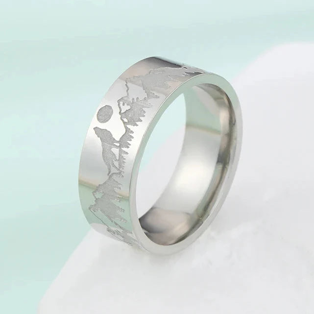 Retro Mountains Lion and Sun silver ring