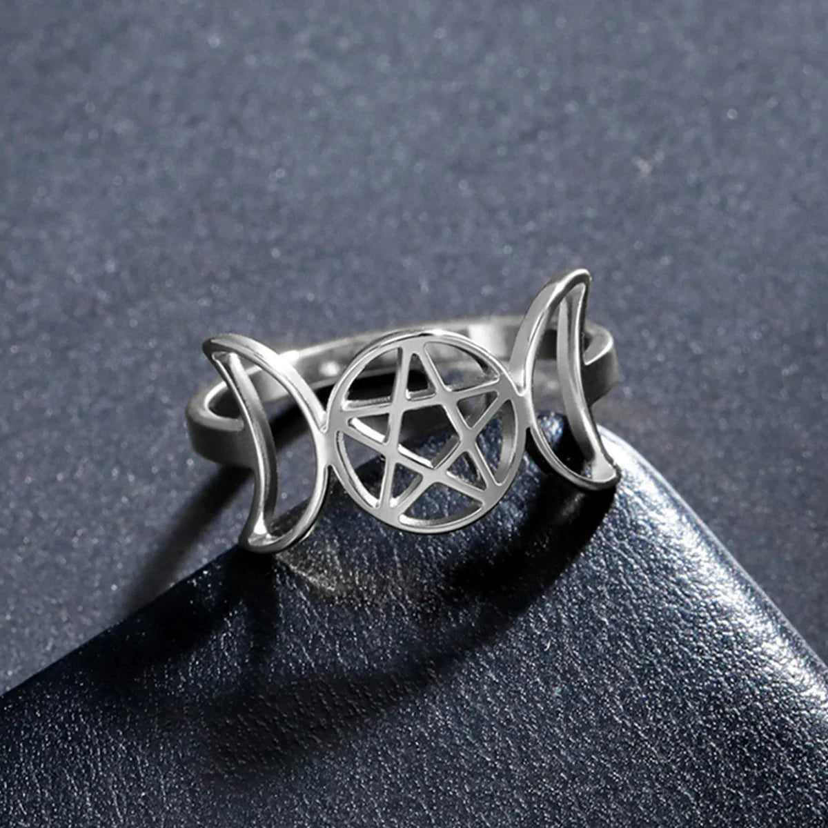 Triple Moon Ring Fine Witchcraft Woman Wiccan silver B